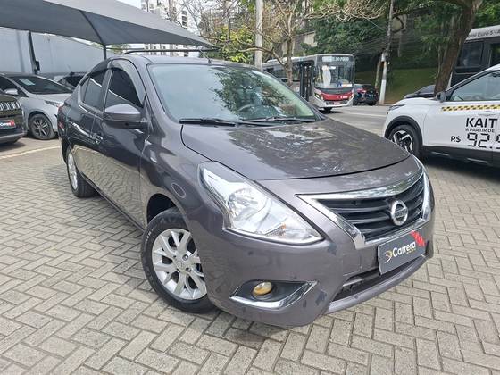 NISSAN VERSA 1.6 16V FLEX SV 4P XTRONIC NISSAN VERSA 1.6 16V FLEX SV 4P XTRONIC